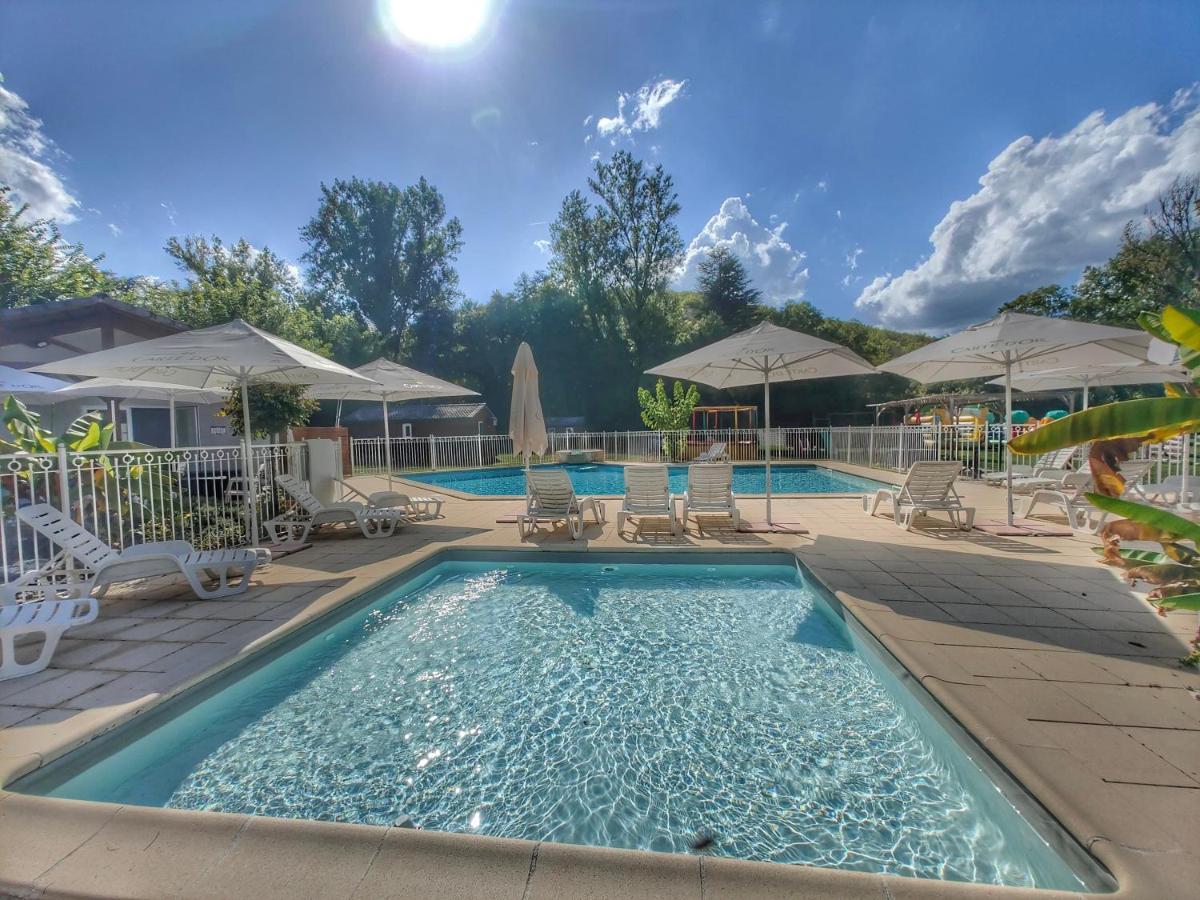 Hotel Gites Le Clos Du Moulin Terrasson 外观 照片